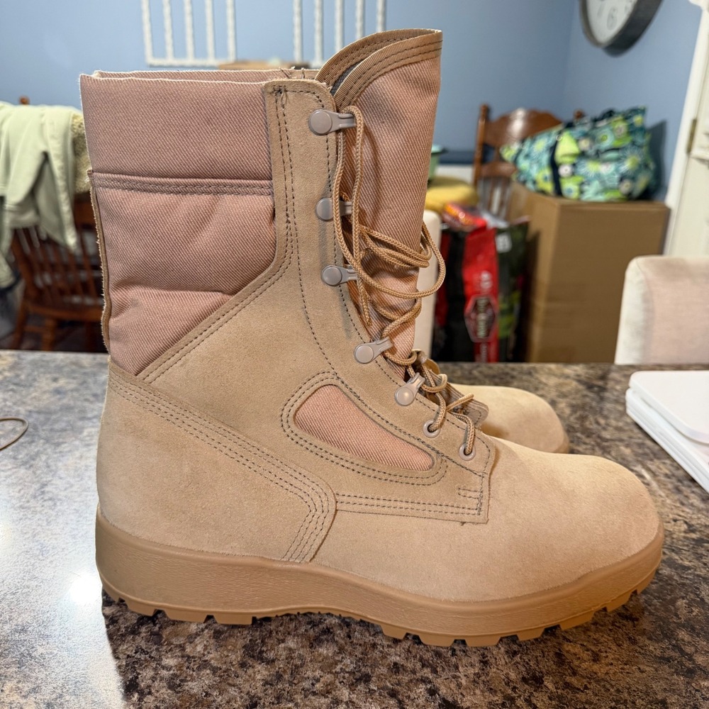 McRae Footwear HW-FR US Army Flight Combat Boots Coyote Tan 12.5 R 303 108